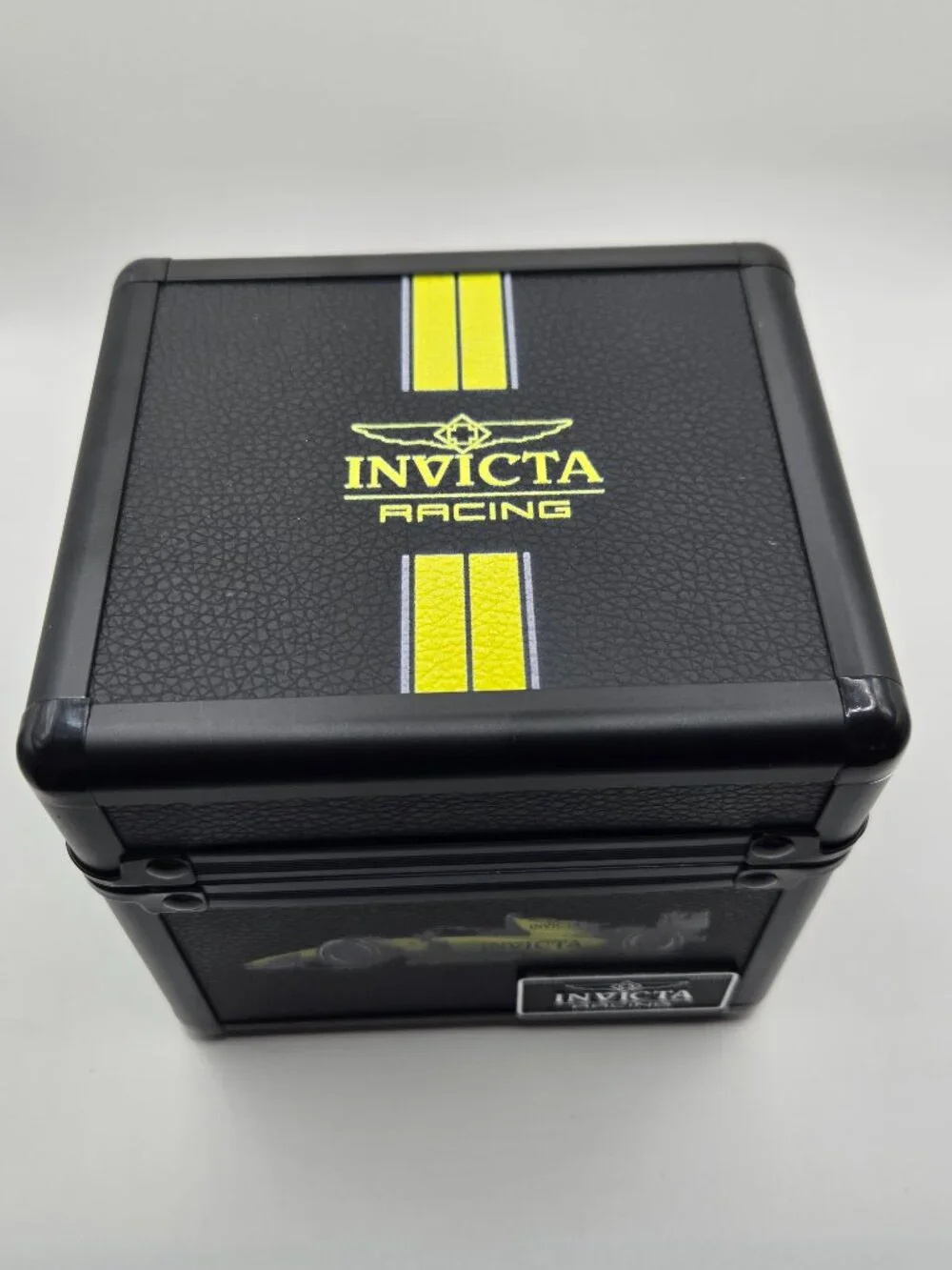 Invicta Racing 1-slot Aluminum Watch Box (IPM645) with Keychain and Lanyard.